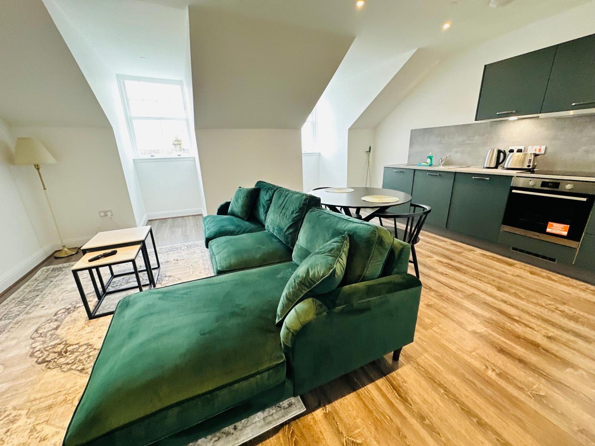 Barnet House Serviced Apartments Dunfermline Exteriör bild