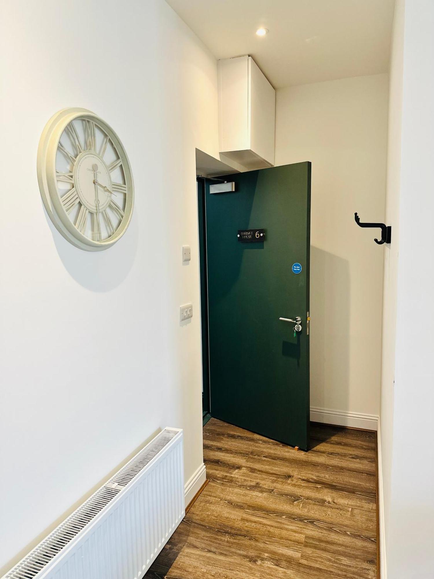 Barnet House Serviced Apartments Dunfermline Exteriör bild