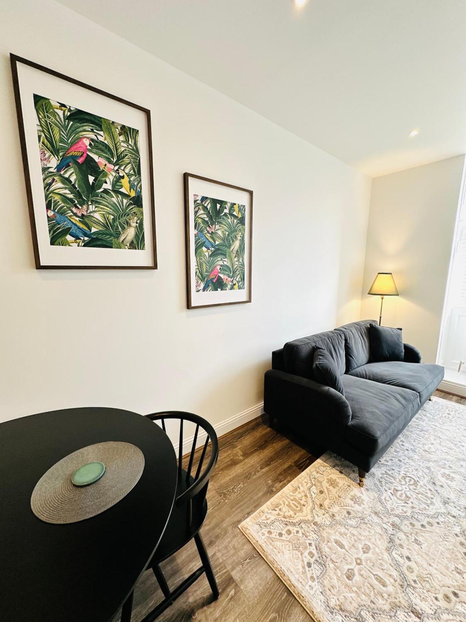 Barnet House Serviced Apartments Dunfermline Exteriör bild